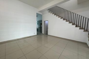 Austin Residence @Taman Mount Austin