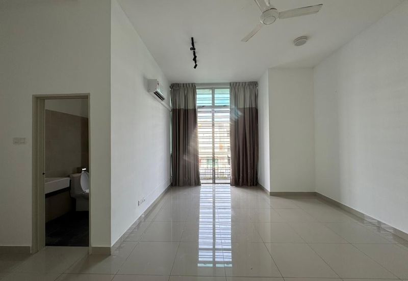 Austin Residence @Taman Mount Austin