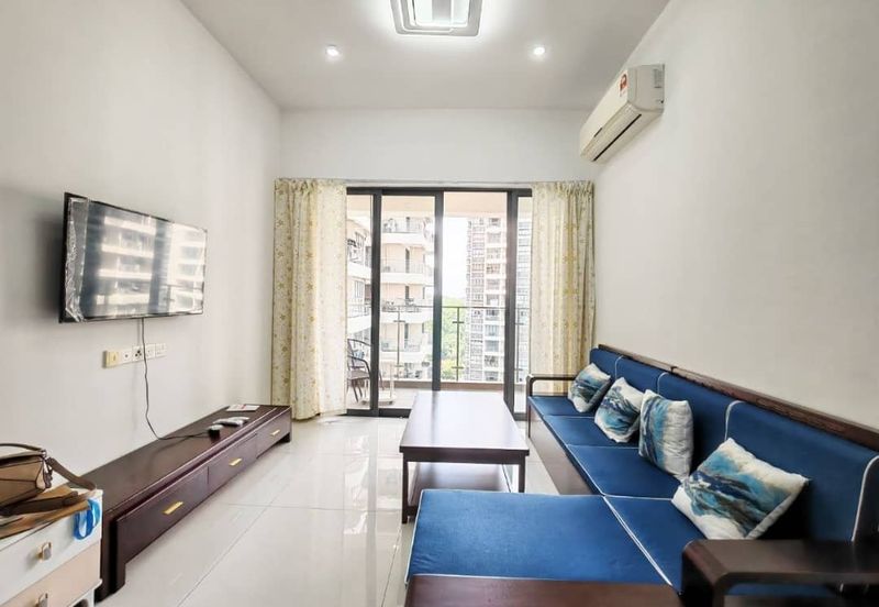 Baypoint @ Country Garden Danga Bay