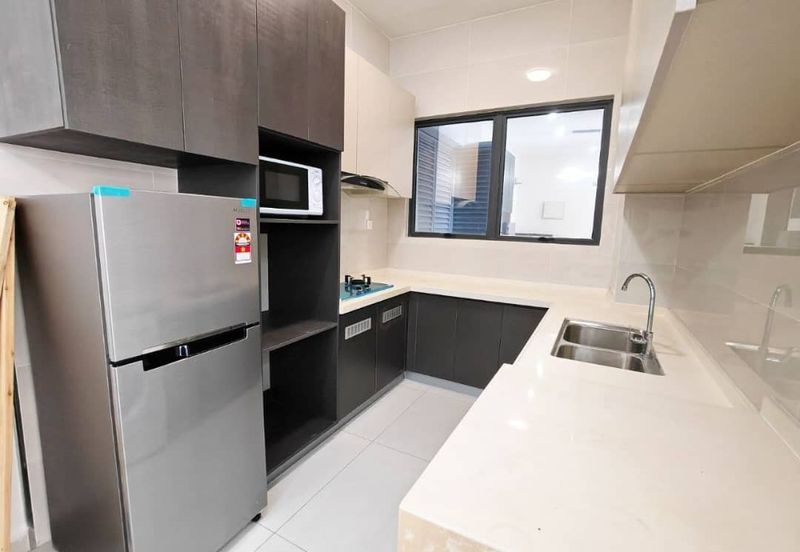 Baypoint @ Country Garden Danga Bay