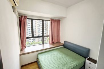 Baypoint @ Country Garden Danga Bay