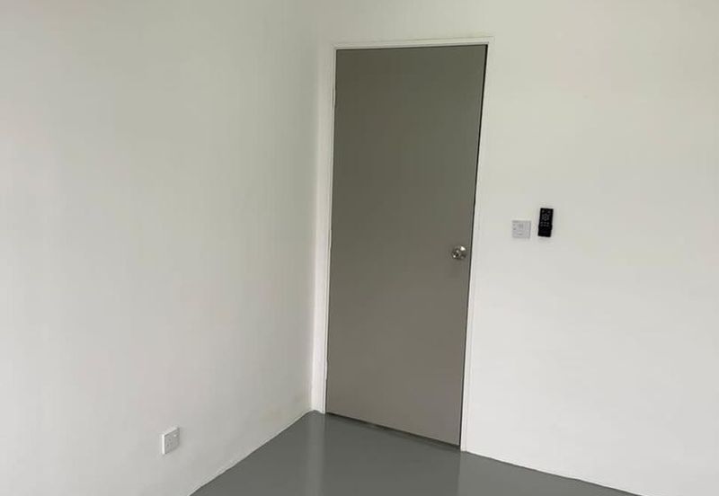 Pangsapuri Flora Damai