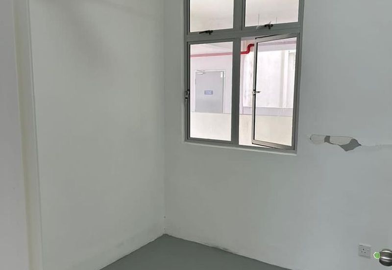 Pangsapuri Flora Damai