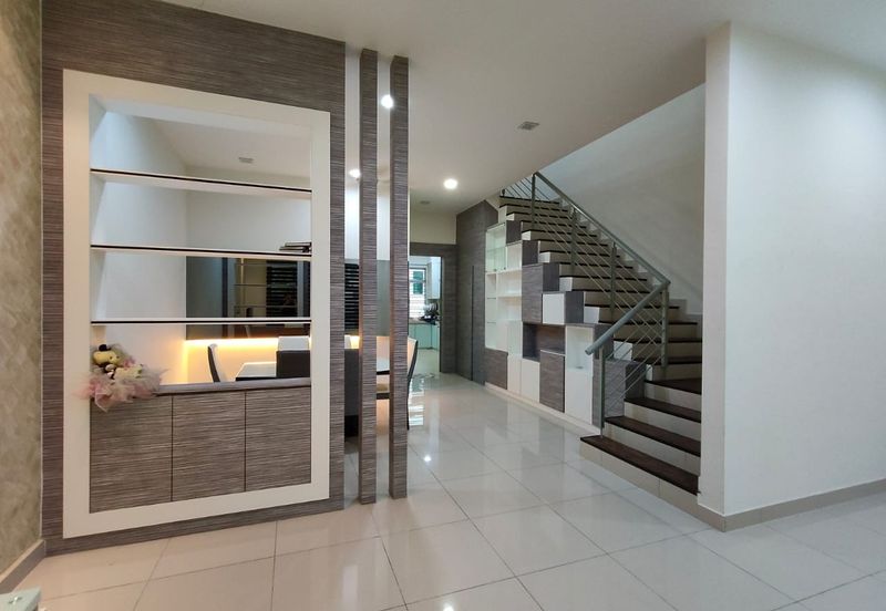 Austin Residence @Taman Mount Austin