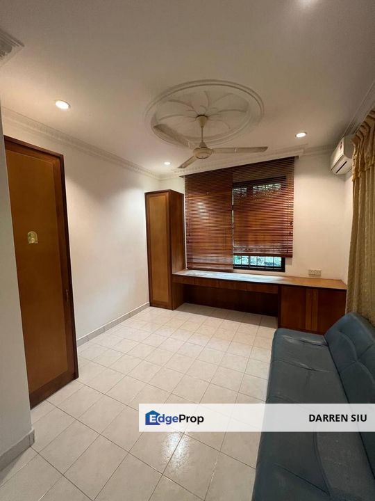 Taman Pelangi Indah / Jalan Persona / 2 .5 Storey , Johor, Ulu Tiram