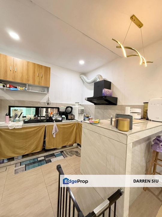 Taman Pulai Utama / Skudai / Single Storey End Lot, Johor, Skudai