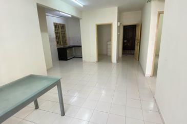 Villa Krystal, Bandar Selesa Jaya