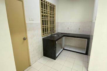 Villa Krystal, Bandar Selesa Jaya