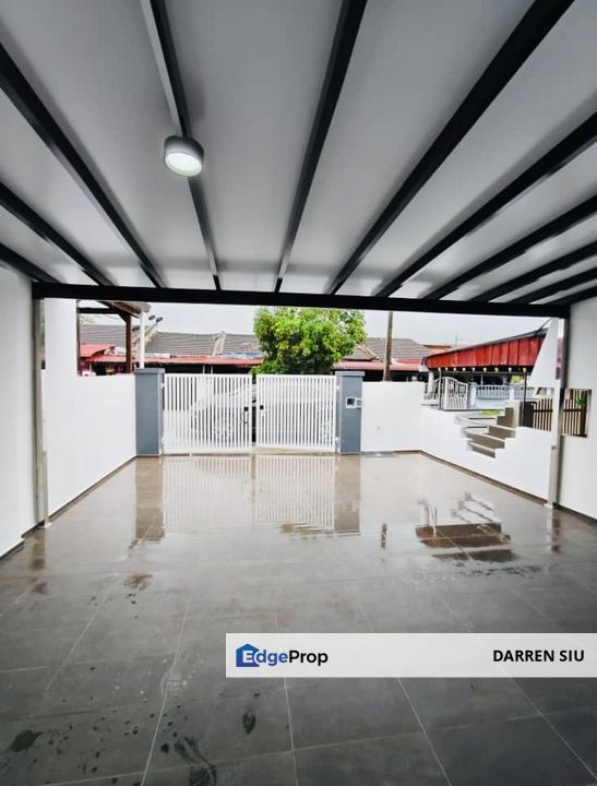Taman Universiti / Single Storey / 20x65st / 3Bed , Johor, Skudai