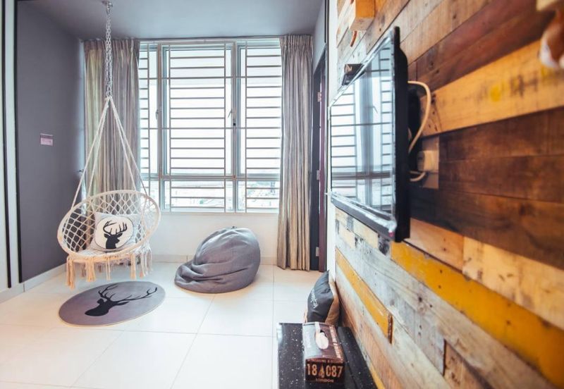 Akademik Suite @ Mount Austin