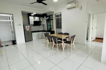 The Platino Serviced Apartment