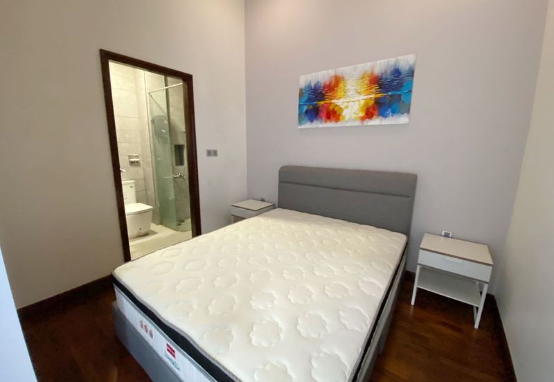 Paragon Suites @ CIQ