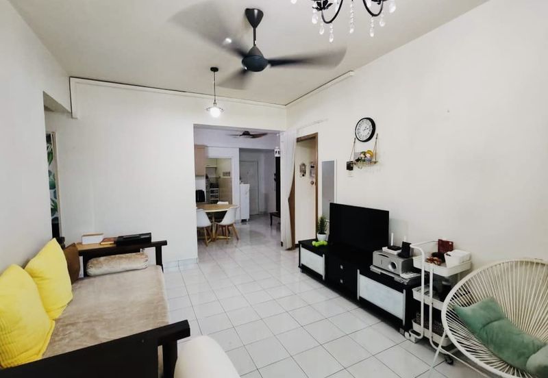 Pangsapuri Persiaran Tanjung