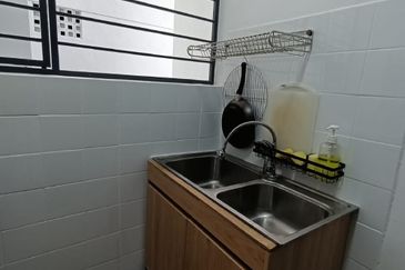 Queens Residences @ Queens Waterfront