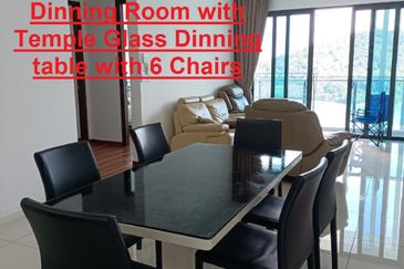 Queens Residences @ Queens Waterfront