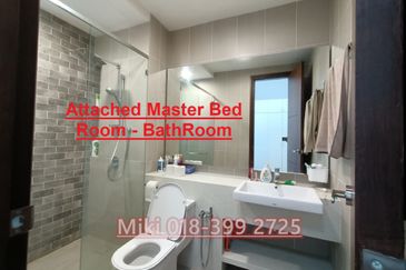 Queens Residences @ Queens Waterfront