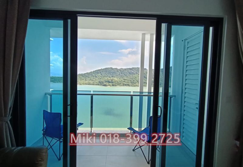 Queens Residences @ Queens Waterfront