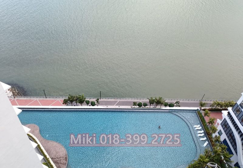 Queens Residences @ Queens Waterfront