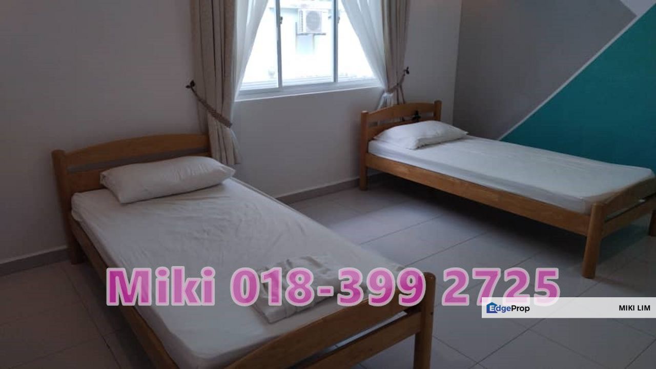 For Sale 3-Storey Terraced House Facing Seaview at Shamrock Beach Villas in Batu Ferringhi., Penang, Batu Ferringhi