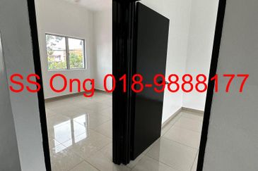 Double Storey Terraced landed at Bandar Cassia, Taman Crescentia Park, Batu Kawan For rent, near to simpang ampat, science park