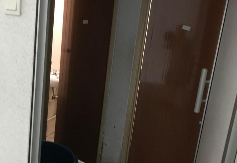 Pusat Perniagaan Maju Jaya