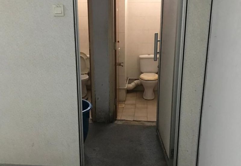 Pusat Perniagaan Maju Jaya