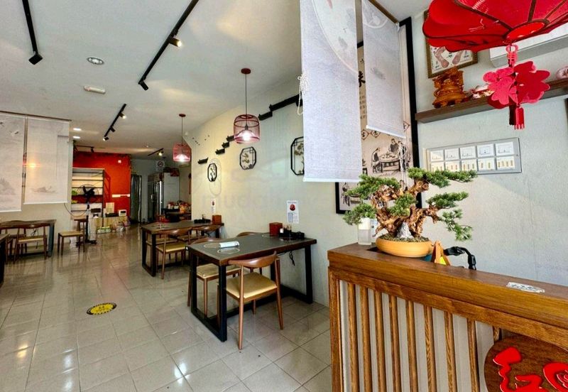 Pusat Perniagaan Maju Jaya