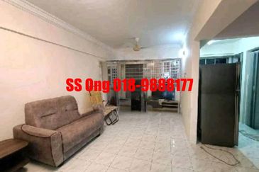 Taman Utama at Gelugor for rent fully furnished