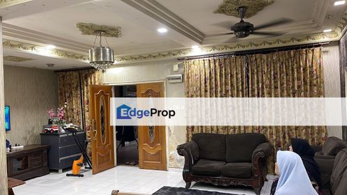 Renovated G&G With 4 Room Double Storey House @ Tampoi Utama For Sale , Johor, Tampoi