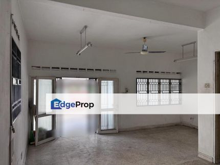 Freehold Renovated Double House Extra Land @ Nahhoda Tun Aminah For Sale , Johor, Skudai