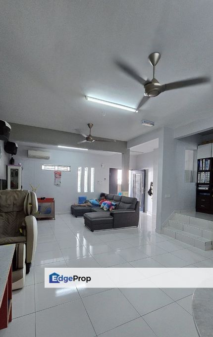 Freehold double storey landed renovated and guarded at bukit indah, Johor, Bukit Indah