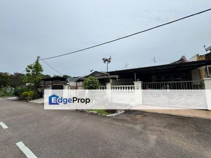 Freehold With 3 Rooms Single Storey House @ Jalan Tembusu Taman Rinting Masai For Sale , Johor, Masai