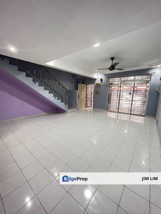 Taman Bukit Dahlia Double Storey Terrace House For Sale for Sale RM440
