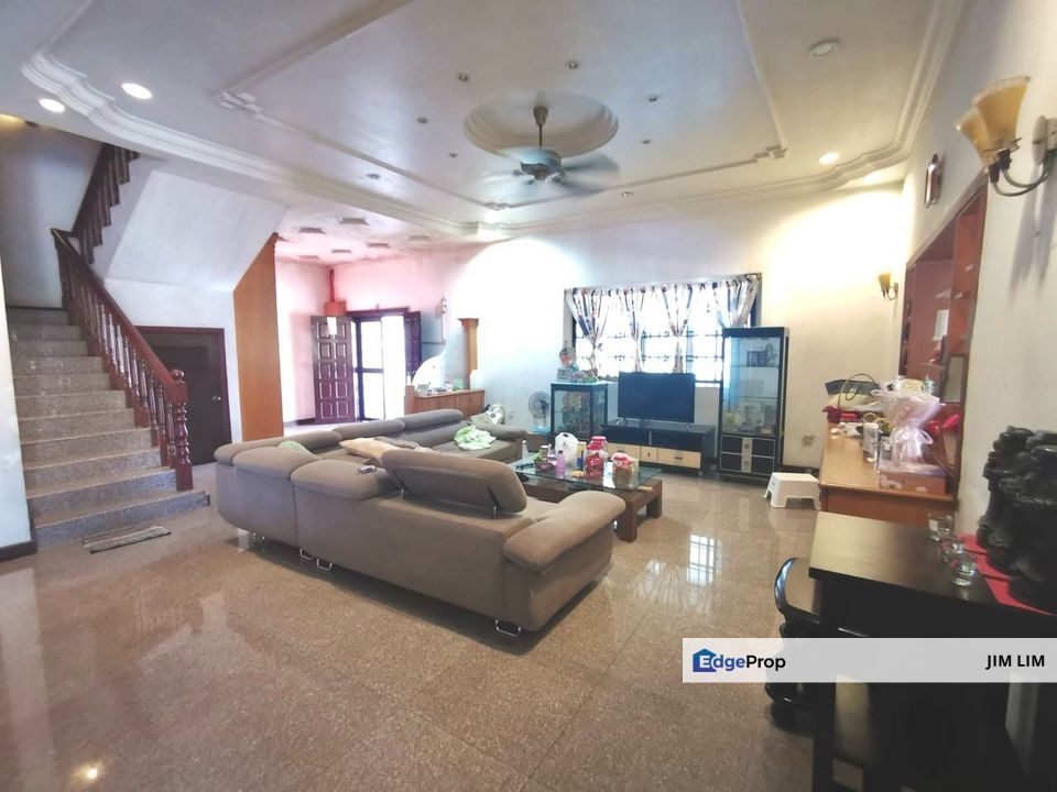 Bandar Putra Kulai Double Storey Semi Detached House For Sale for Sale