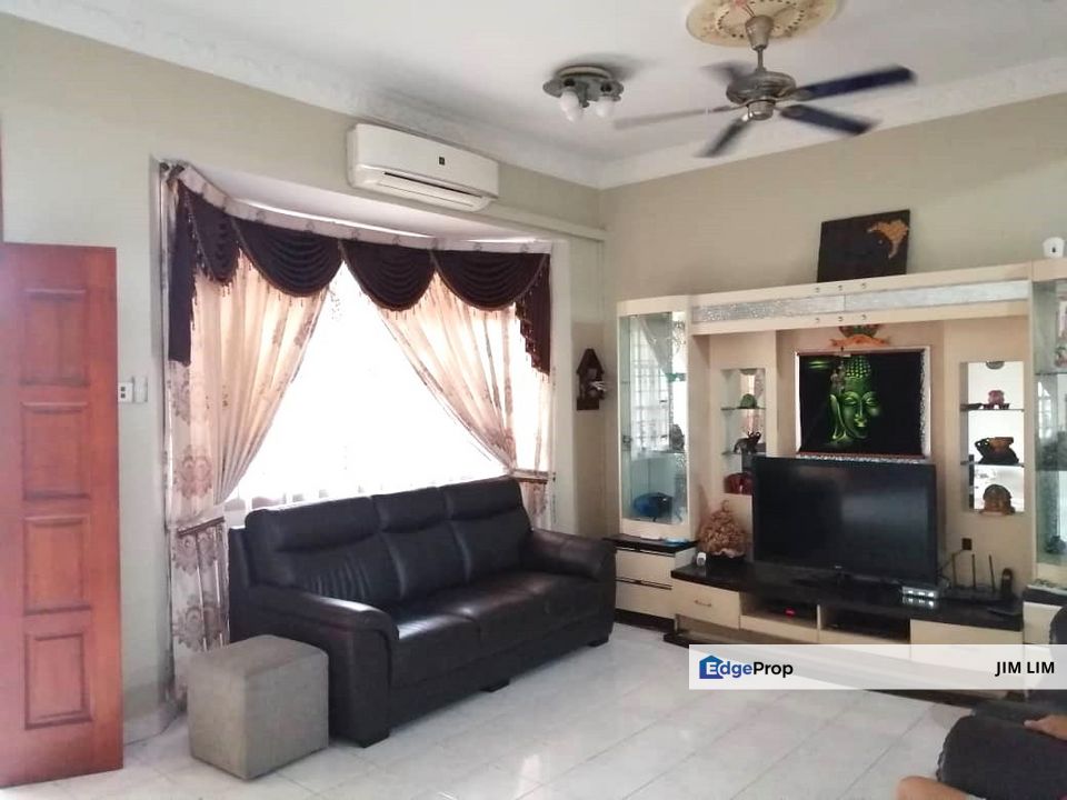 Taman Rinting Double Storey Terrace House For Sale for Sale RM620,000