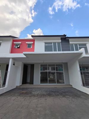 Taman Nusa Damai Double Storey Terrace House Intermediate Lot for Sale ...