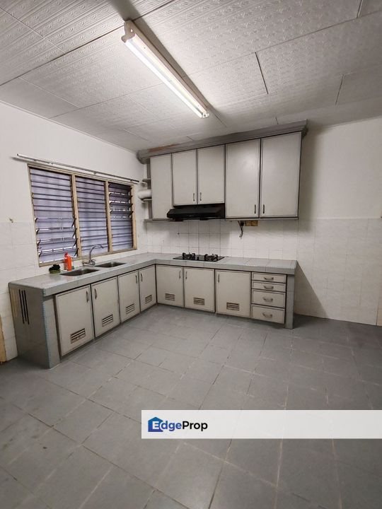 Taman Wawasan 1 Puchong 2 Storey House For Sales, Selangor, Puchong