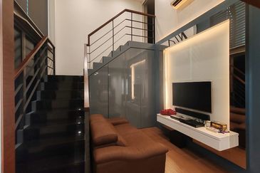 Centrio SoHo @ Pantai Hillpark