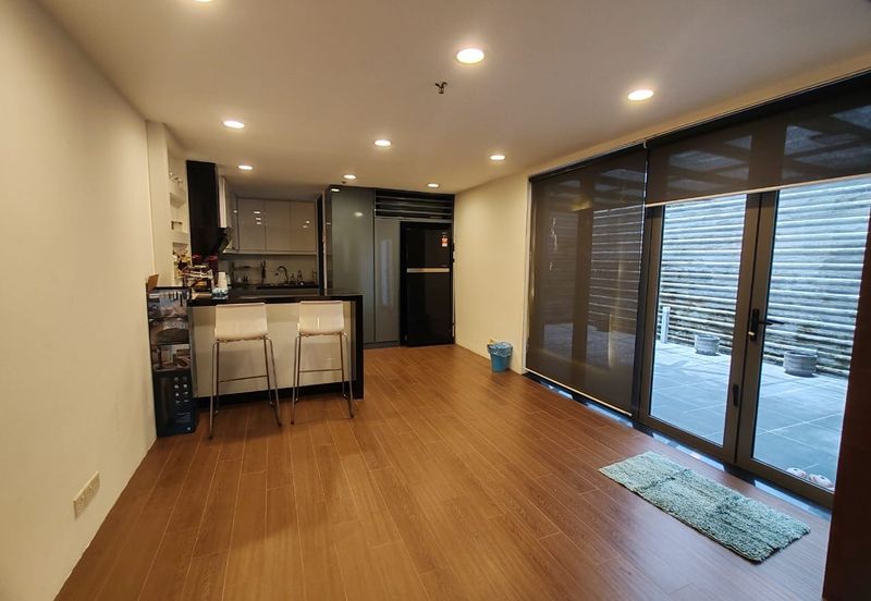 Centrio SoHo @ Pantai Hillpark