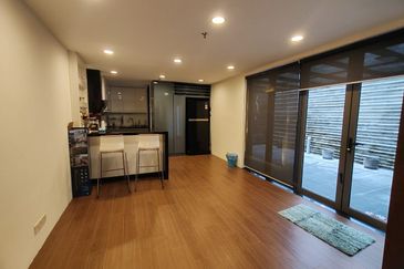 Centrio SoHo @ Pantai Hillpark