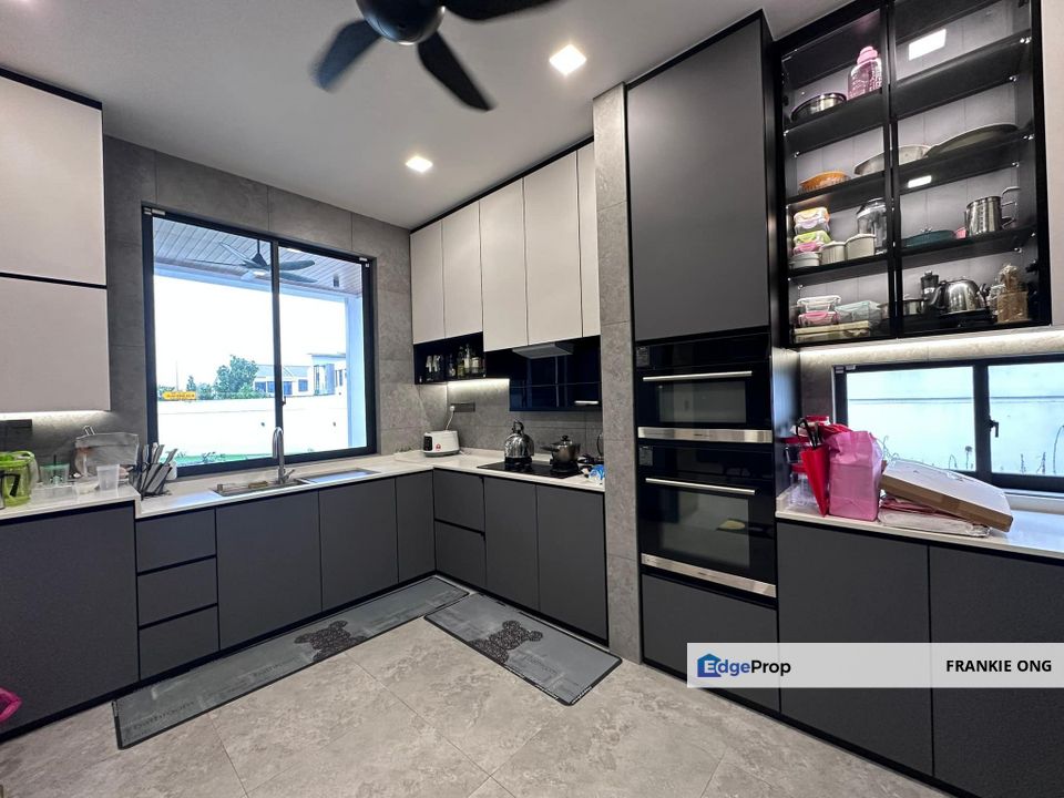 Super Cheap Fully Renovated House Ready For Sale, Kuala Lumpur, Cheras