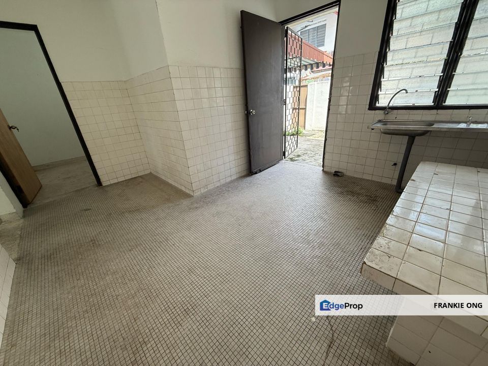 Super Cheap Double Storey Freehold Near Mrt, Kuala Lumpur, Cheras
