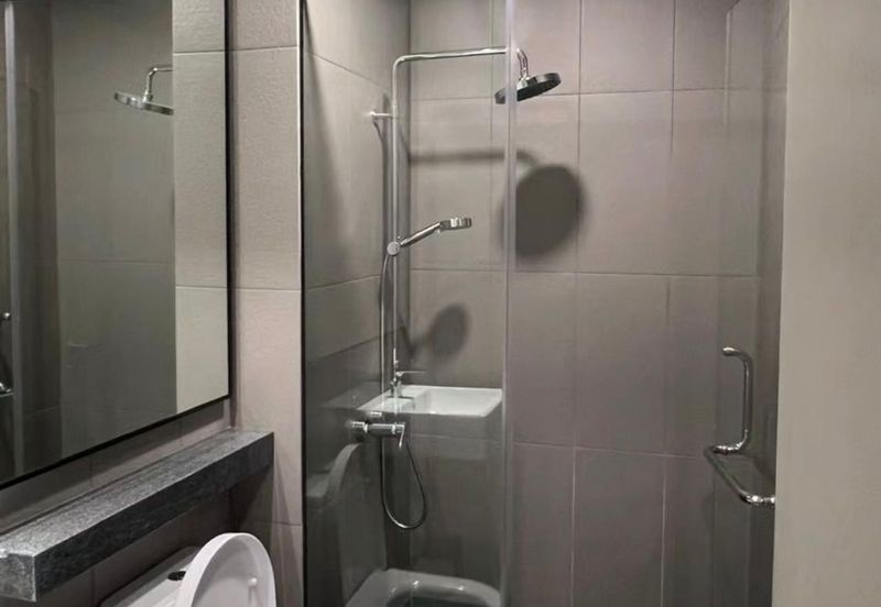 Bloomsvale (Menara Vista)