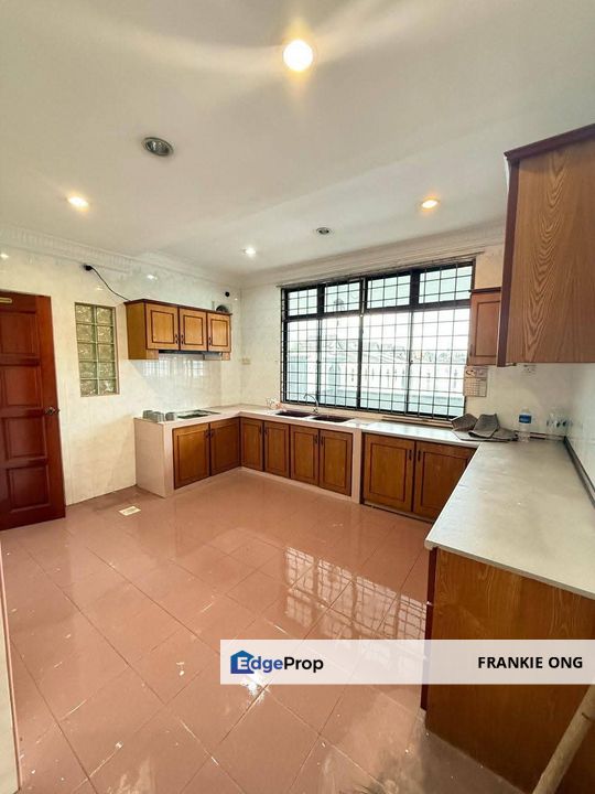 Super Cheap 2 Storey Terrace House Fully Renovated , Kuala Lumpur, Cheras