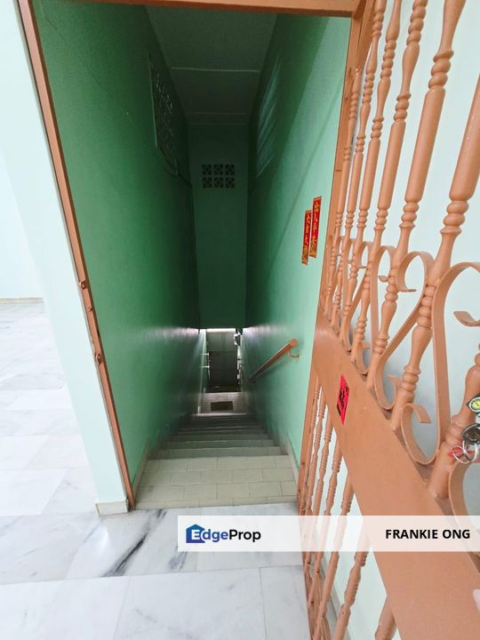 Super Cheap First Floor Shop Office, Kuala Lumpur, Cheras