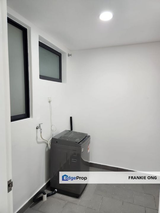 Super Cheap Partially Furnished Unit Ready For Rent, Kuala Lumpur, Kuchai Lama