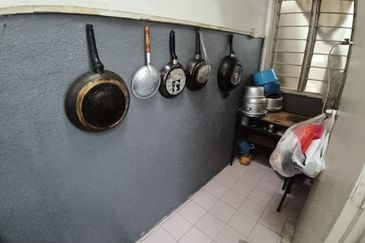 Sukma Shop Apartment