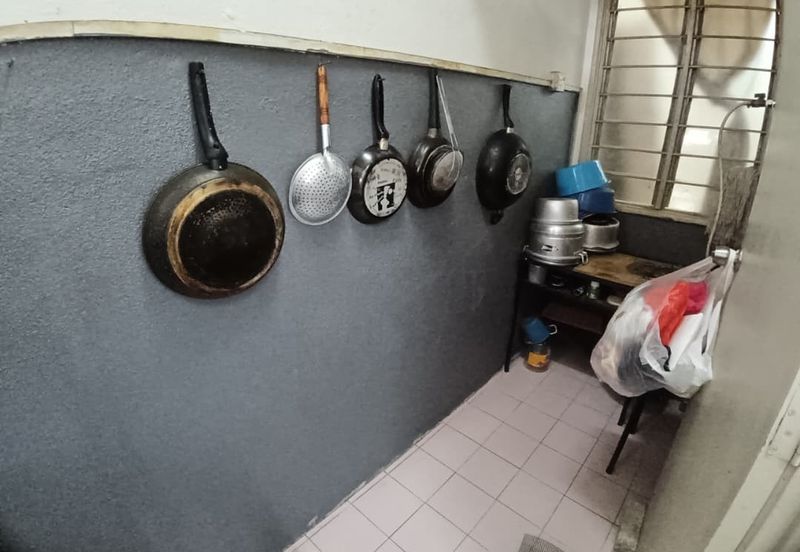 Sukma Shop Apartment