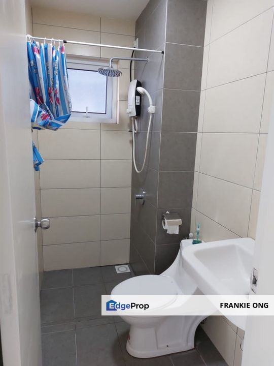 Super Cheap Partially Furnished Unit Facing Garden, Kuala Lumpur, Bandar Tun Razak