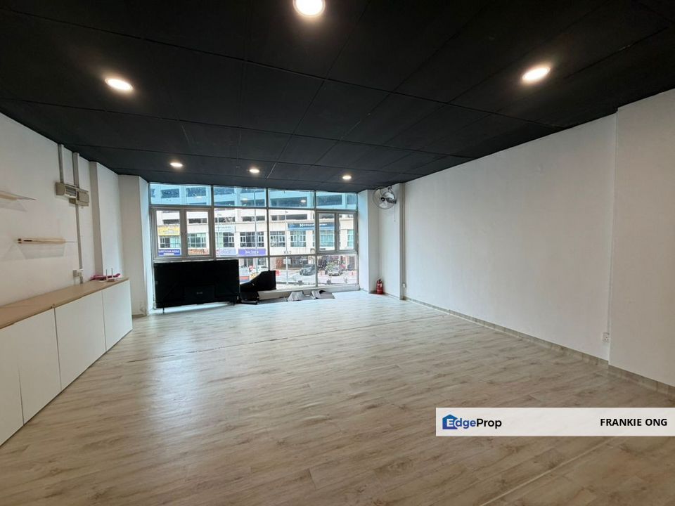 Super Cheap First Floor Office Ready For Rent, Kuala Lumpur, Kuchai Lama